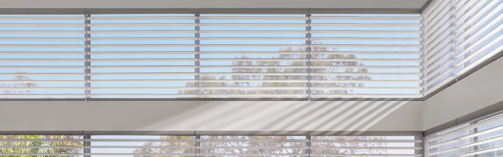 Hunter Douglas - Motorized Shading